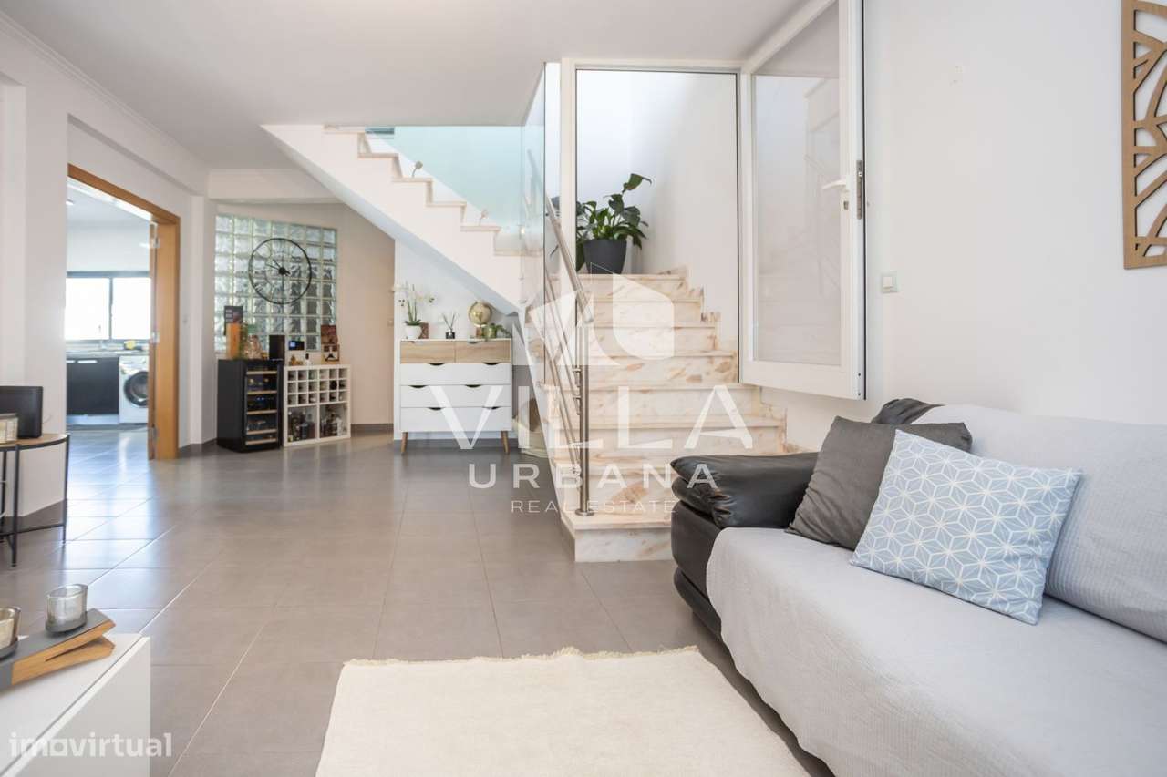 Moradia T3+1 Isolada com Jardim e Excelentes Áreas | Quinta do Anjo-22