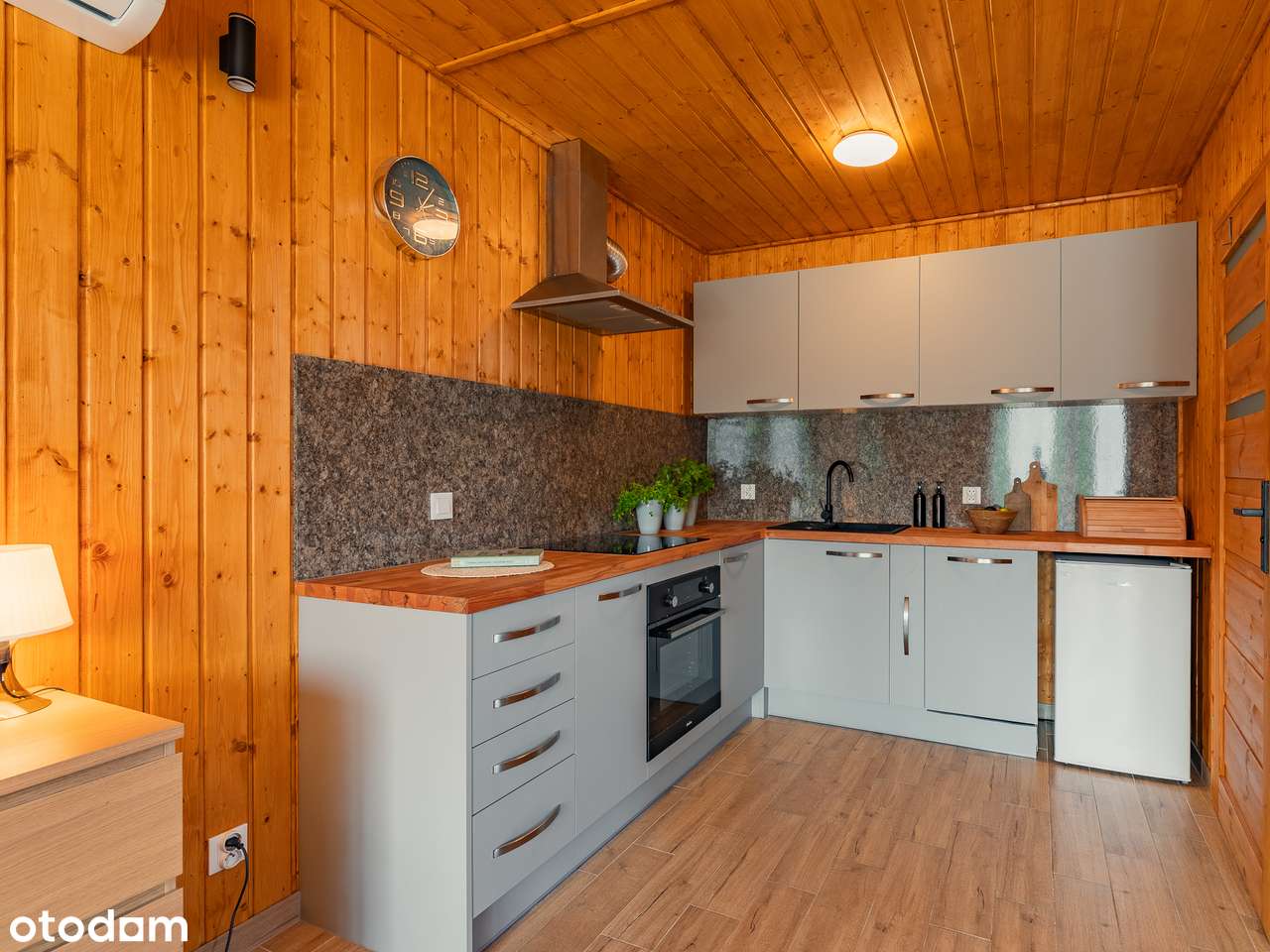 Dom na wynajem pod Opocznem - Pełny obrazek: 5/14