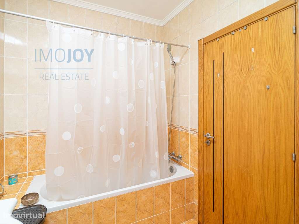 Fantástico Apartamento T3 à Venda na Quinta da Malata em Portimão-25