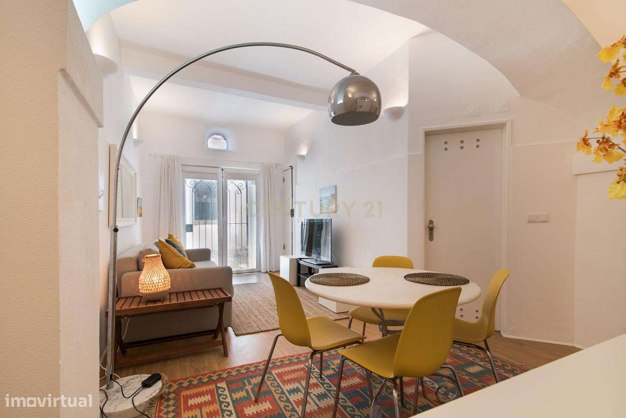 ARRENDAMENTO DE IMÓVEL T0 NO CORAÇÃO DE ALFAMA (Calçadinha de Santo Es - Grande imagem: 1/24