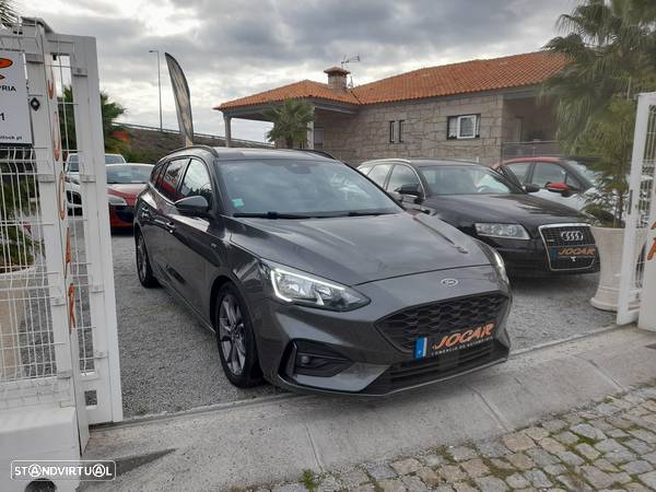 Ford Focus SW 1.5 TDCi EcoBlue ST-Line - 2