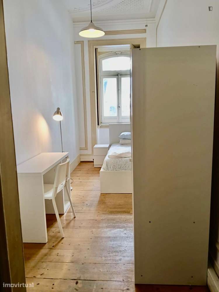 Quarto - localizado em Lisbon - Grande imagem: 5/10