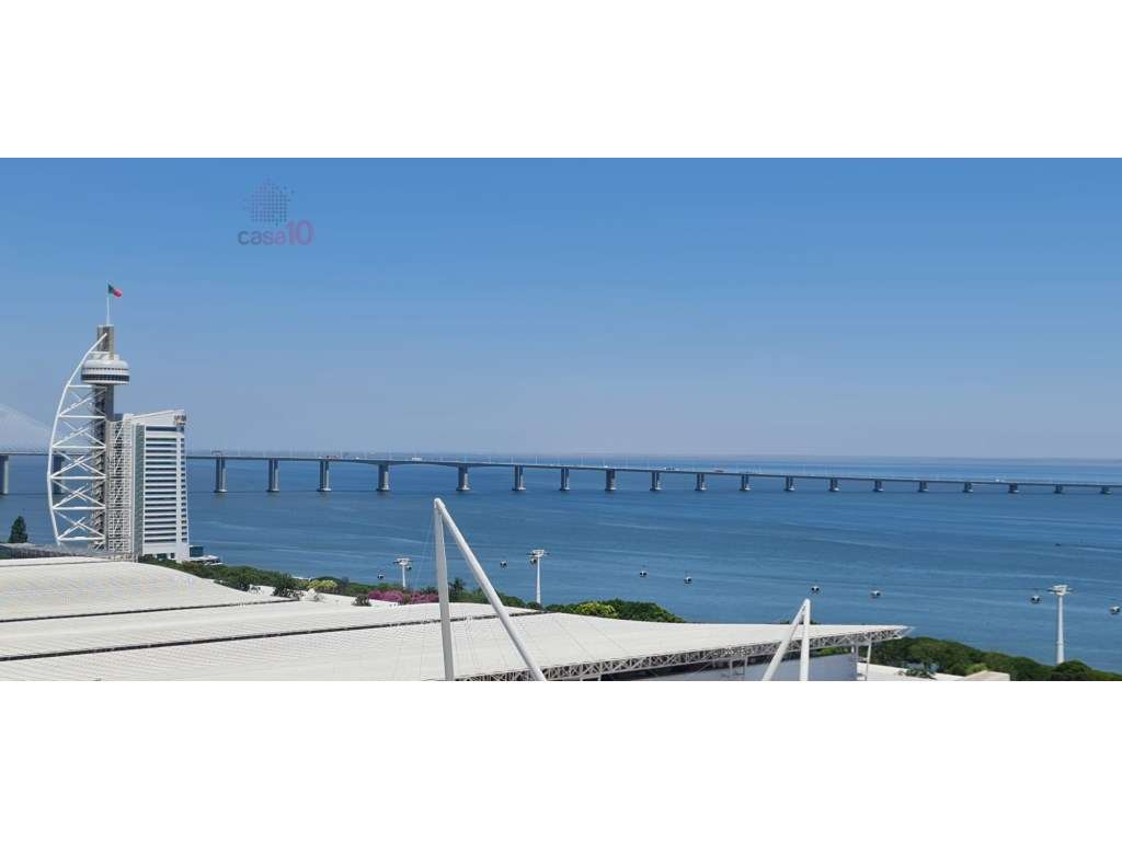 T2 Duplex, com vista rio, para venda no Parque das Nações - Grande imagem: 4/26