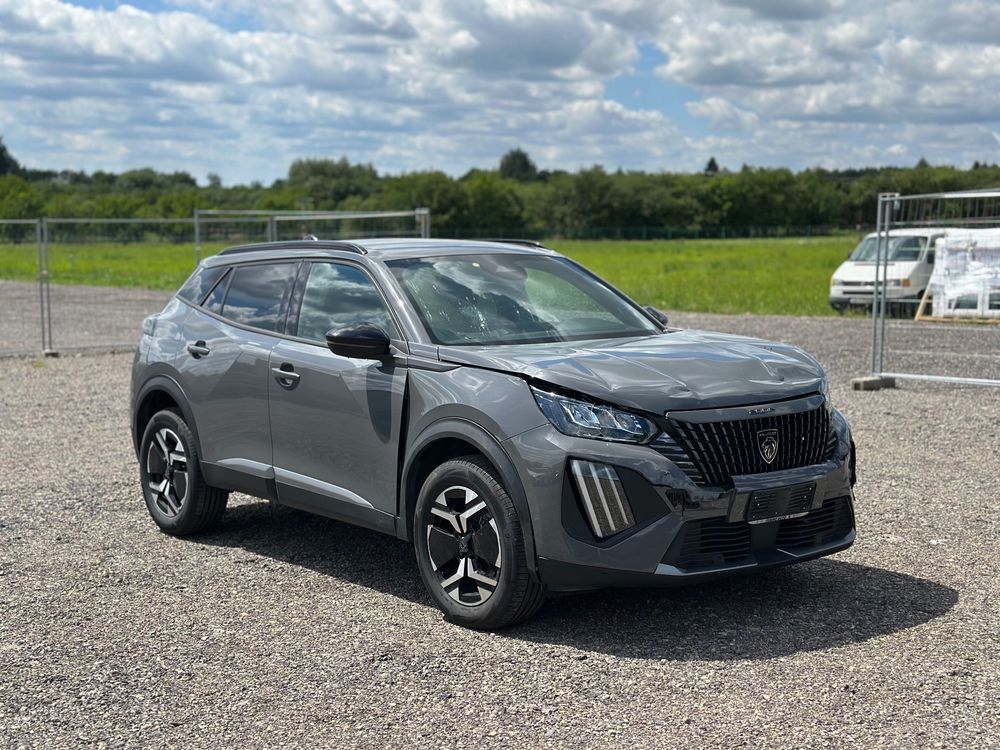 Peugeot 2008 II (2019-) 2025