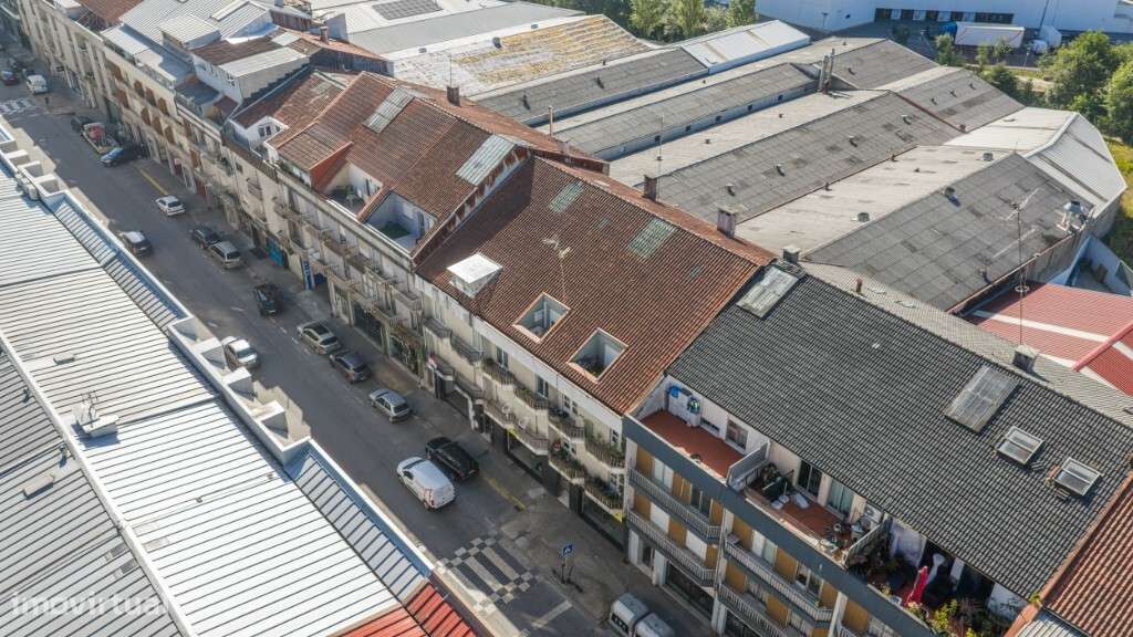 T2 PRÓXIMO DA AV DA LIBERDADE-11