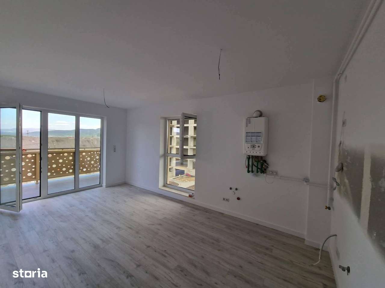 Apartament 3 camare Andrei Muresanu-1