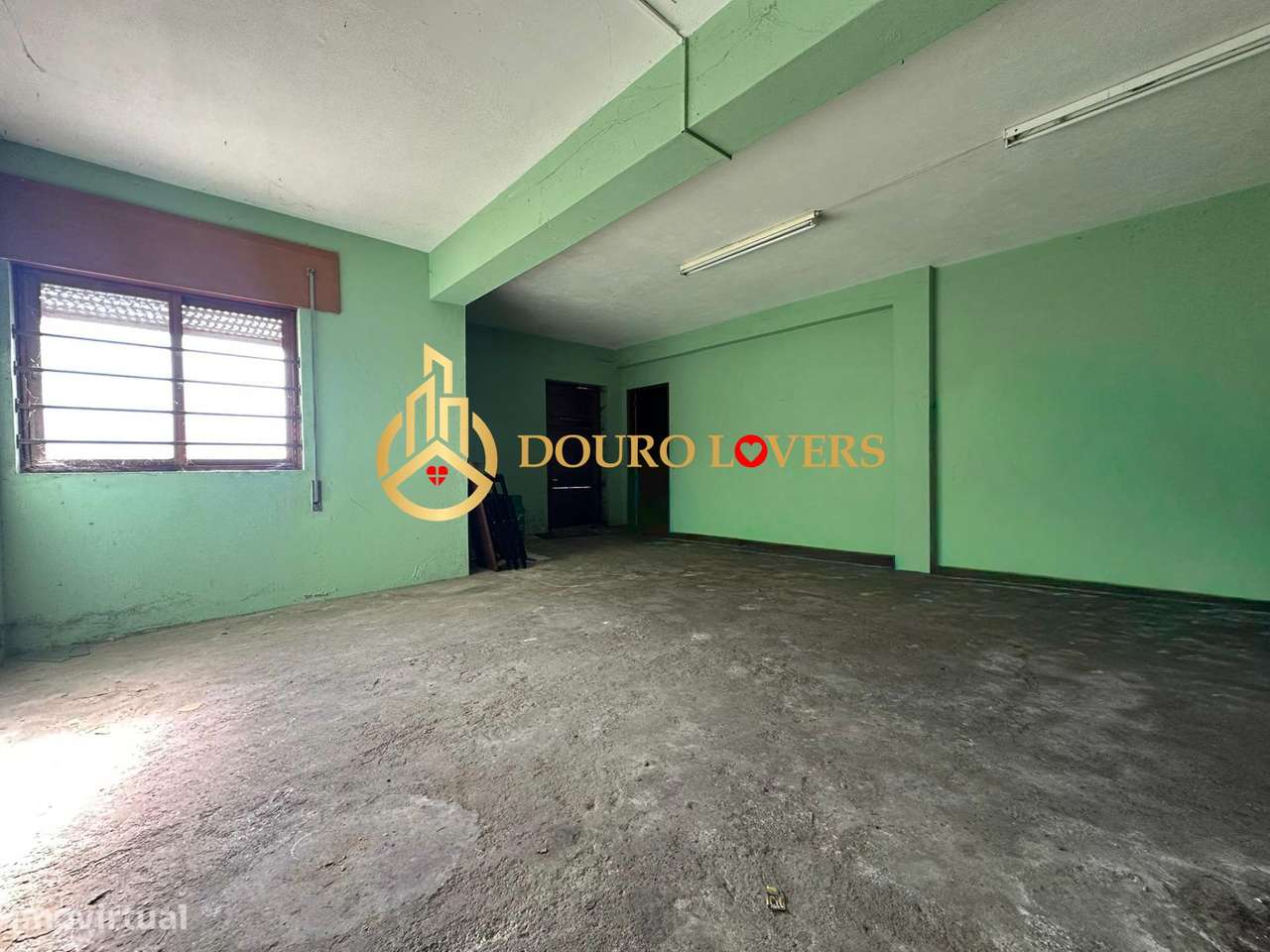 Armazém com Viabilidade para Habitação - Grande imagem: 4/10