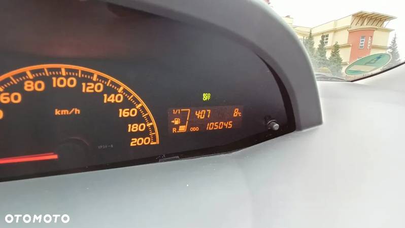 Toyota Yaris 1.33 Premium - 37