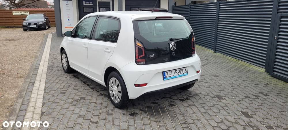 Volkswagen up! 1.0 street EU6 - 7