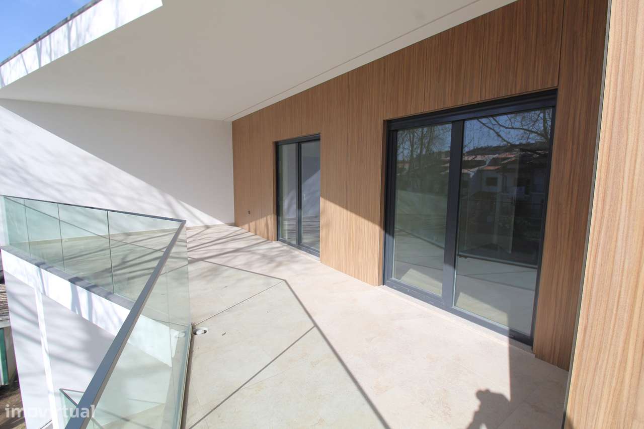 Luxuoso T3 Duplex em Viseu-19