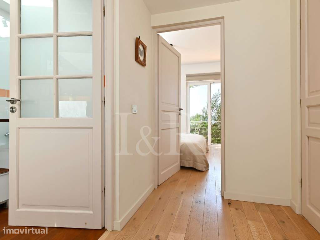 Moradia T6 com jardim, piscina e vista rio no Restelo, Lisboa-23