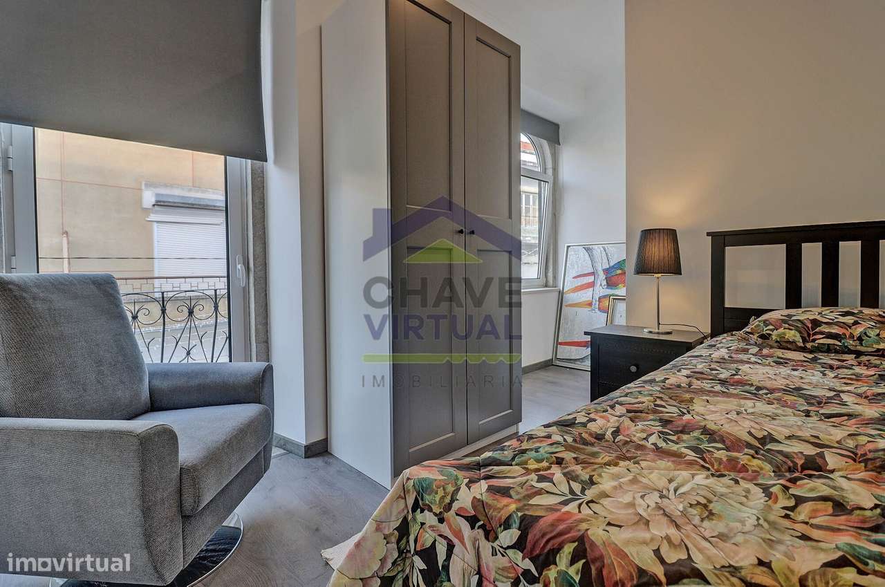 Apartamento T3 com Terraço Amplo - Centro Bombarral - Grande imagem: 3/34