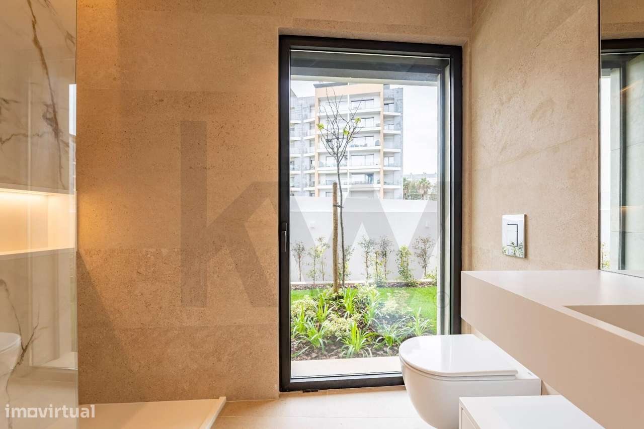 Apartamento T4 com Jardim e Piscina na Parede – Cascais-29