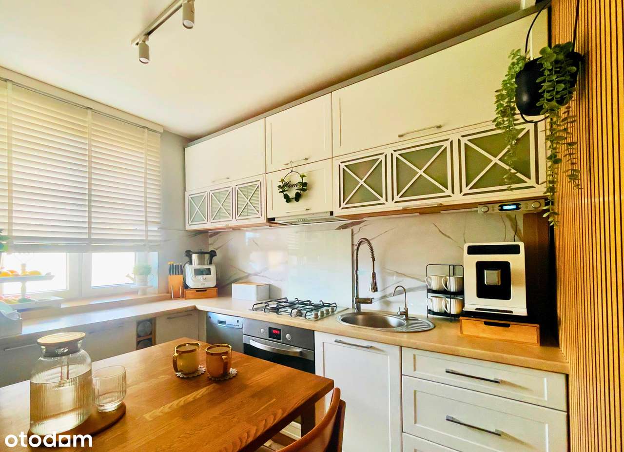 Mieszkanie w centrum wszystkiego- 53 m2 - 3 pok. - z wyposażeniem.-2