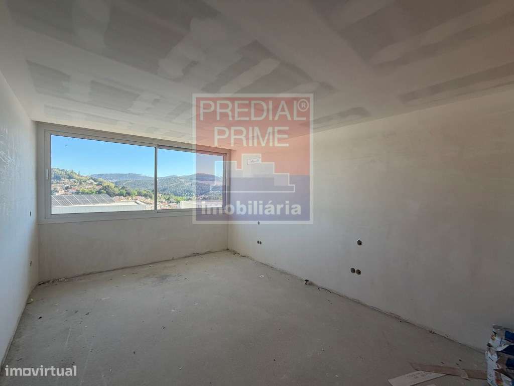 EXCELENTE APARTAMENTO T3 NO CENTRO DE OLIVEIRA DE AZEMEIS-17