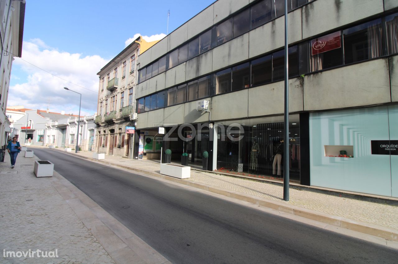 Escritório Centro de Leiria - Rua Capitão Mouzinho de Albuquerque