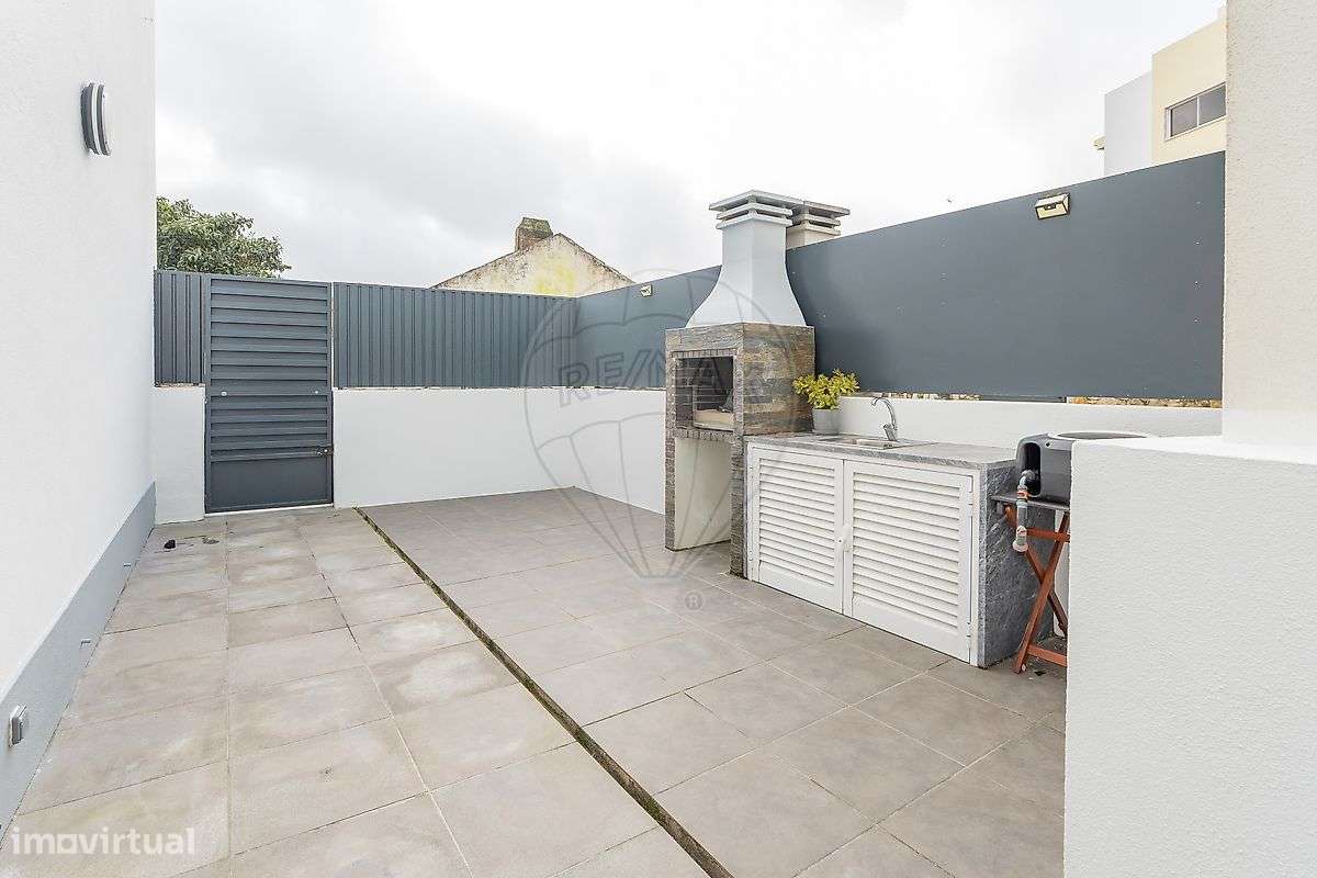 Moradia T3 para venda - Grande imagem: 2/32