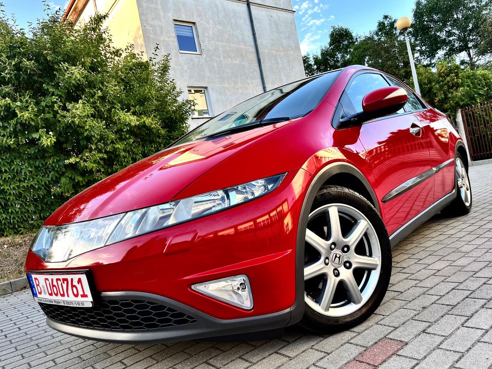 Honda Civic VIII (2006-2011) 1.8i-VTEC Sport 2007