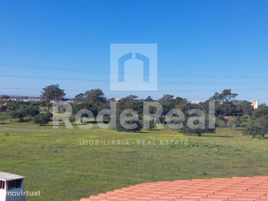 Moradia T5 isolada nos arredores de Olhão - Grande imagem: 3/48