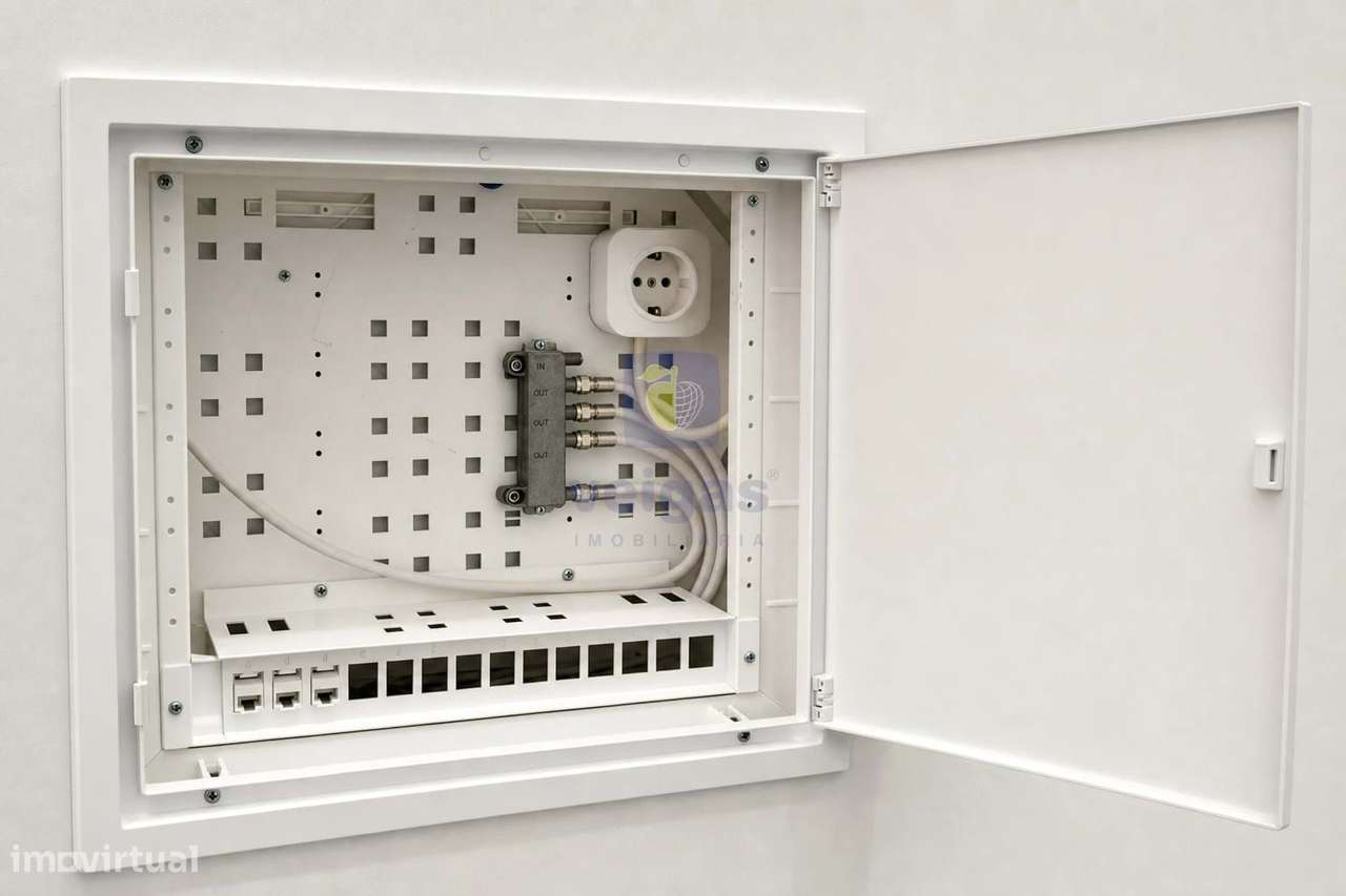T1+1 com Logradouro - Totalmente remodelado  | Baixa da Banheira-13