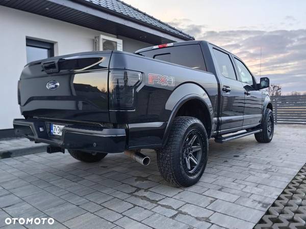 Ford F150 - 4