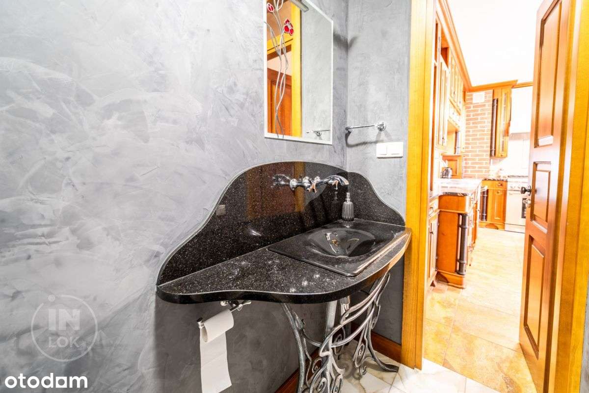 Wyremontowana Kamienica w sercu starówki-7