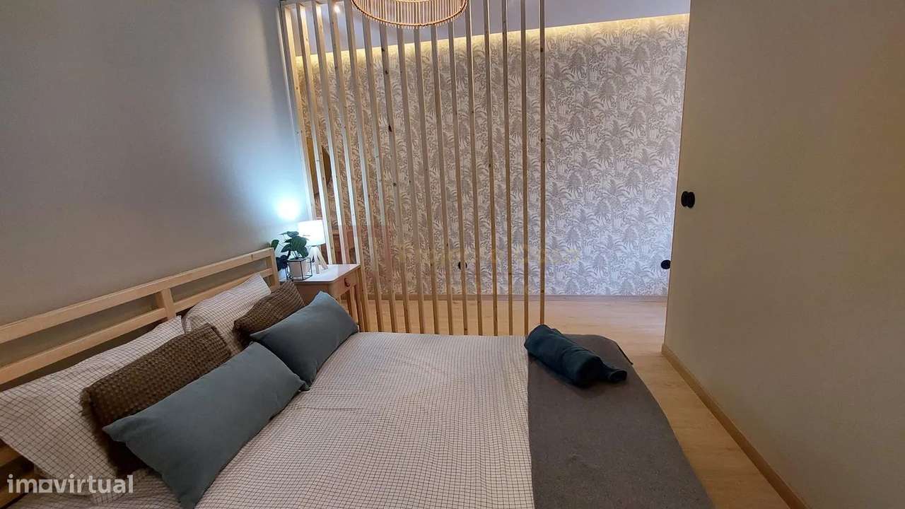 Apartamento T0+1 Mobilado Porto-12