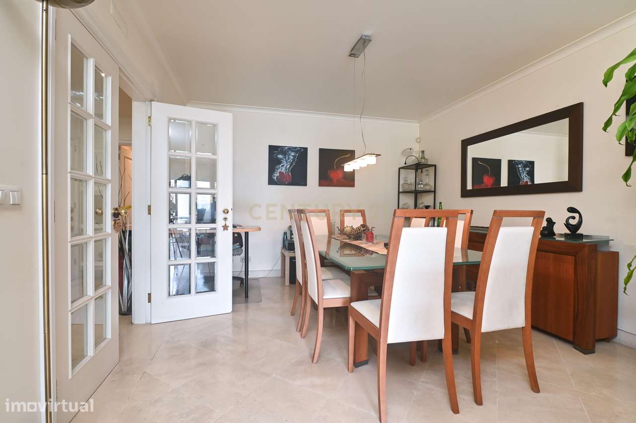 Apartamento 3 quartos, 3 WC, no centro dos Jardins da Parede, com vist - Grande imagem: 4/32