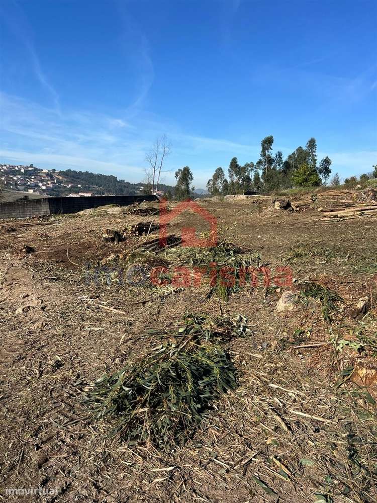 Lote de Terreno para construção com 720m2 em S. Martinho do Campo, San-9