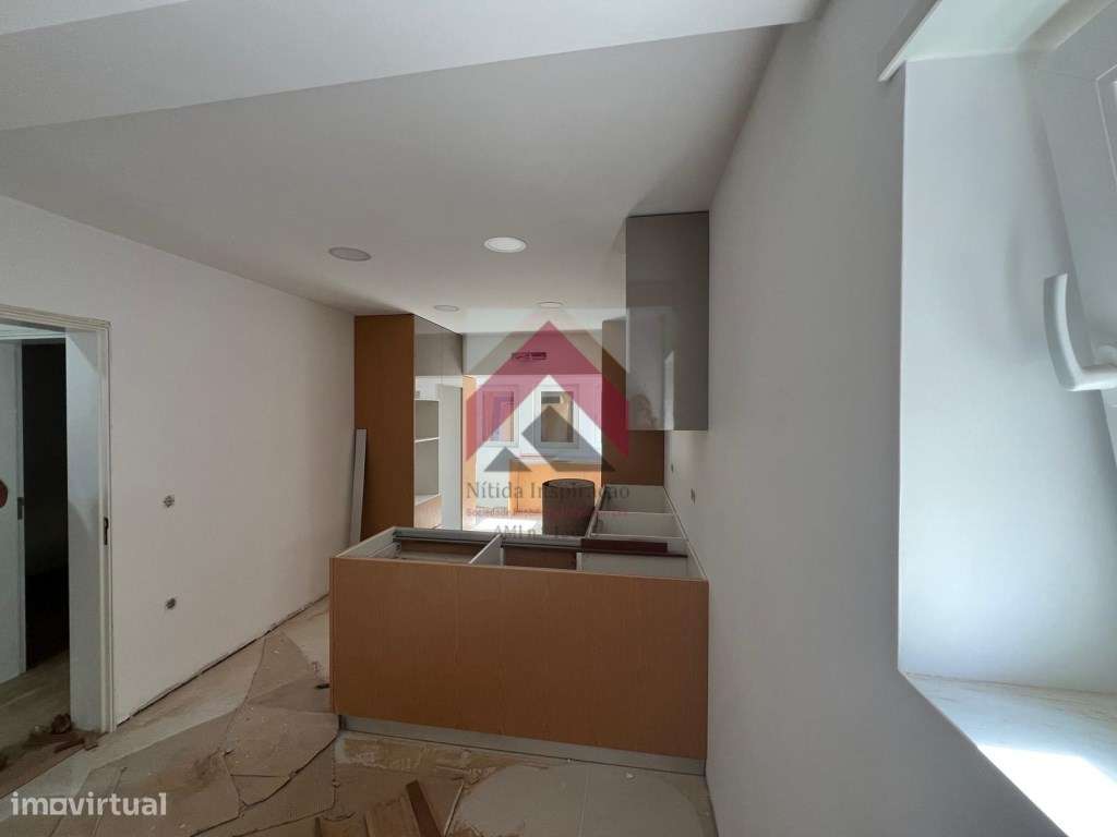 Andar Moradia T3 totalmente renovado no centro de Ílhavo-5