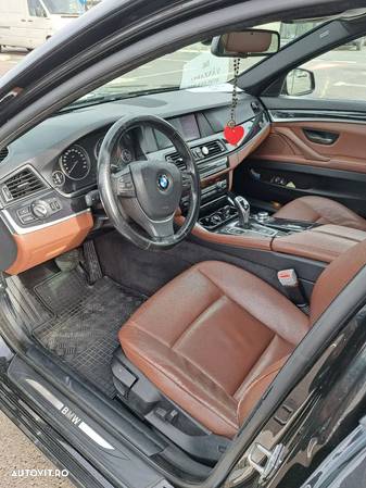 BMW Seria 5 525d Sport-Aut. - 4
