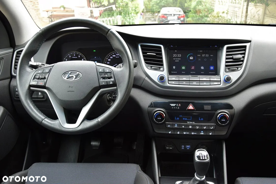 Hyundai Tucson 1.6 GDI BlueDrive Style 2WD - 11