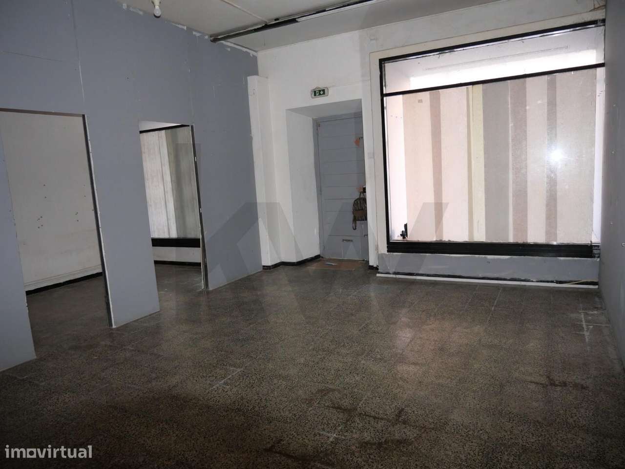 Loja para arrendar em Portimão no centro da cidade - Grande imagem: 4/18