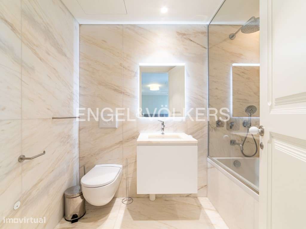 Exclusivo apartamento novo com 5 quartos (4 suites) e 4 lugares de ...-20