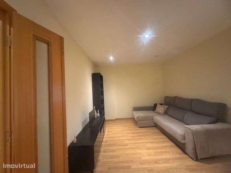 Apartamento T2 na zona de Valongo - Grande imagem: 5/12