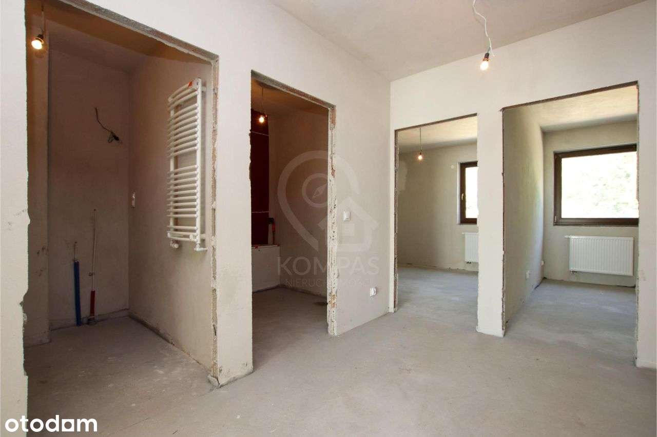 Przestronny szereg z ogrodem do własnej aranżacji!-4