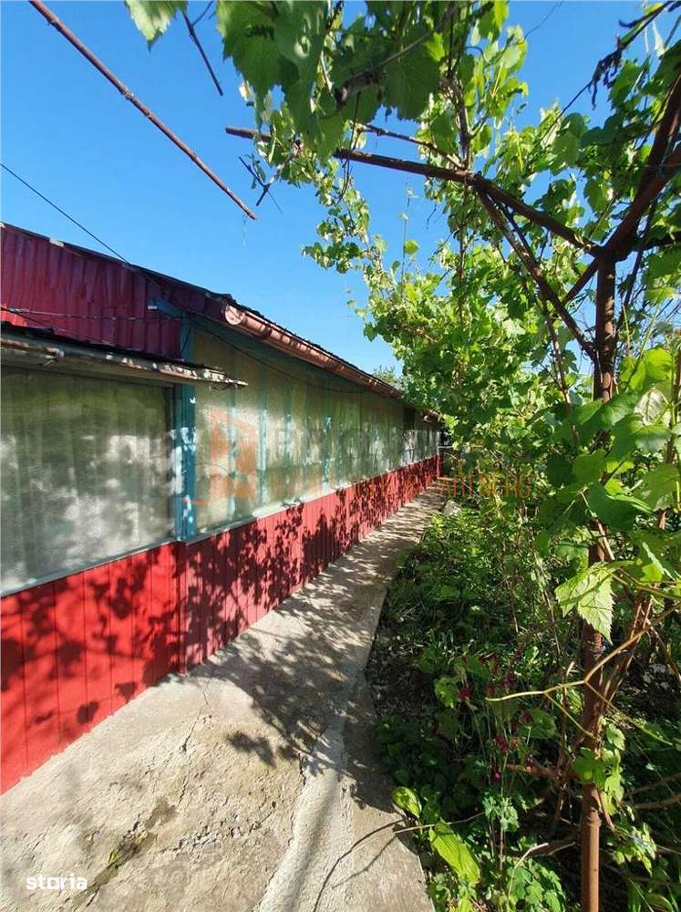 EXCLUSIVITATE! Casa din caramida + teren generos zona Florica - Imagine principală: 3/14