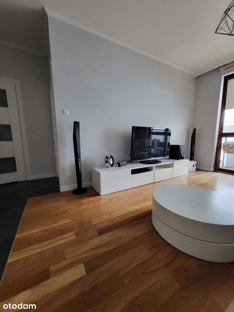 Ładne 2 pokoje z miejscem parkingowym i opłatami w cenie - Pełny obrazek: 5/20