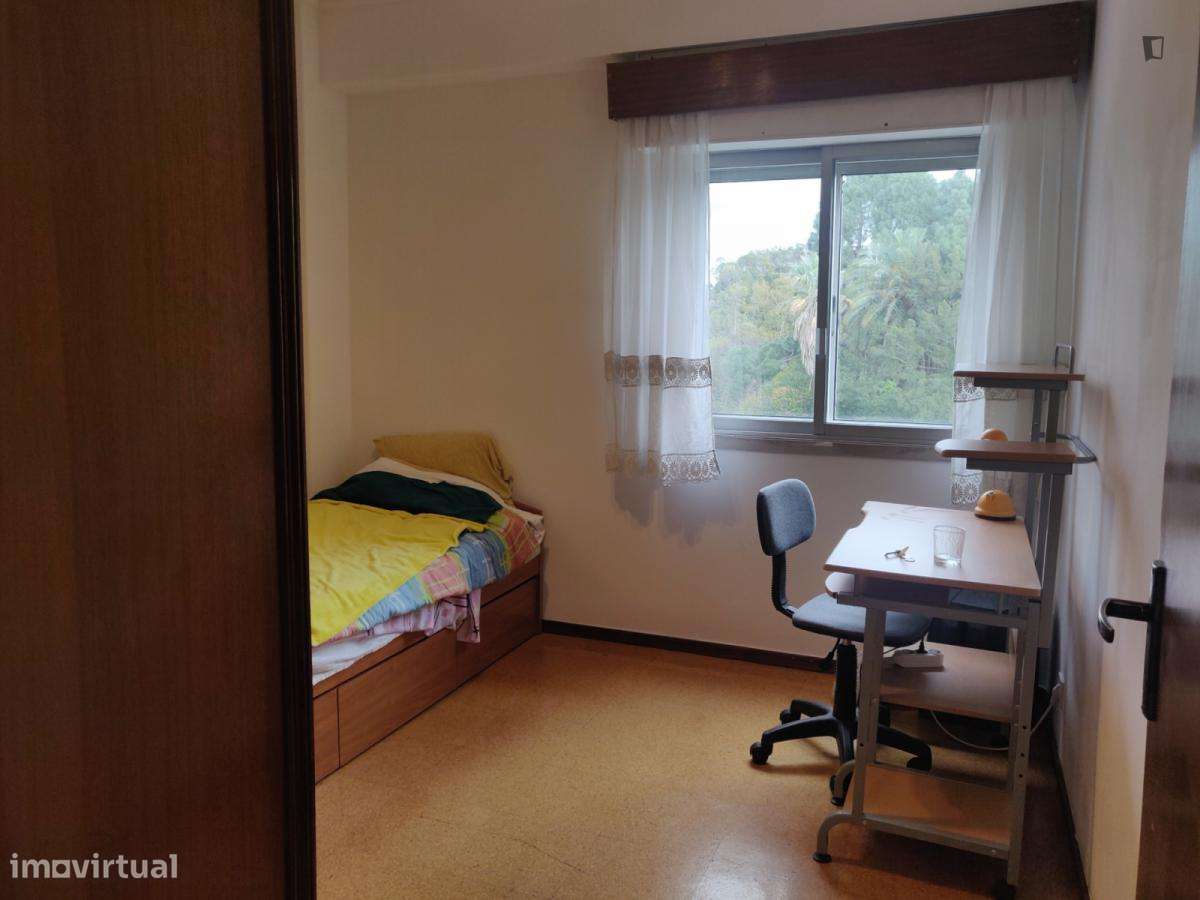 Quarto - localizado em Lumiar Lisbon - Grande imagem: 5/10