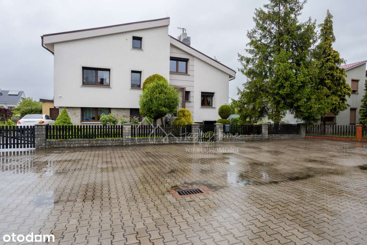 250 m2—5 pokoi—salon—salon bilardowy-6