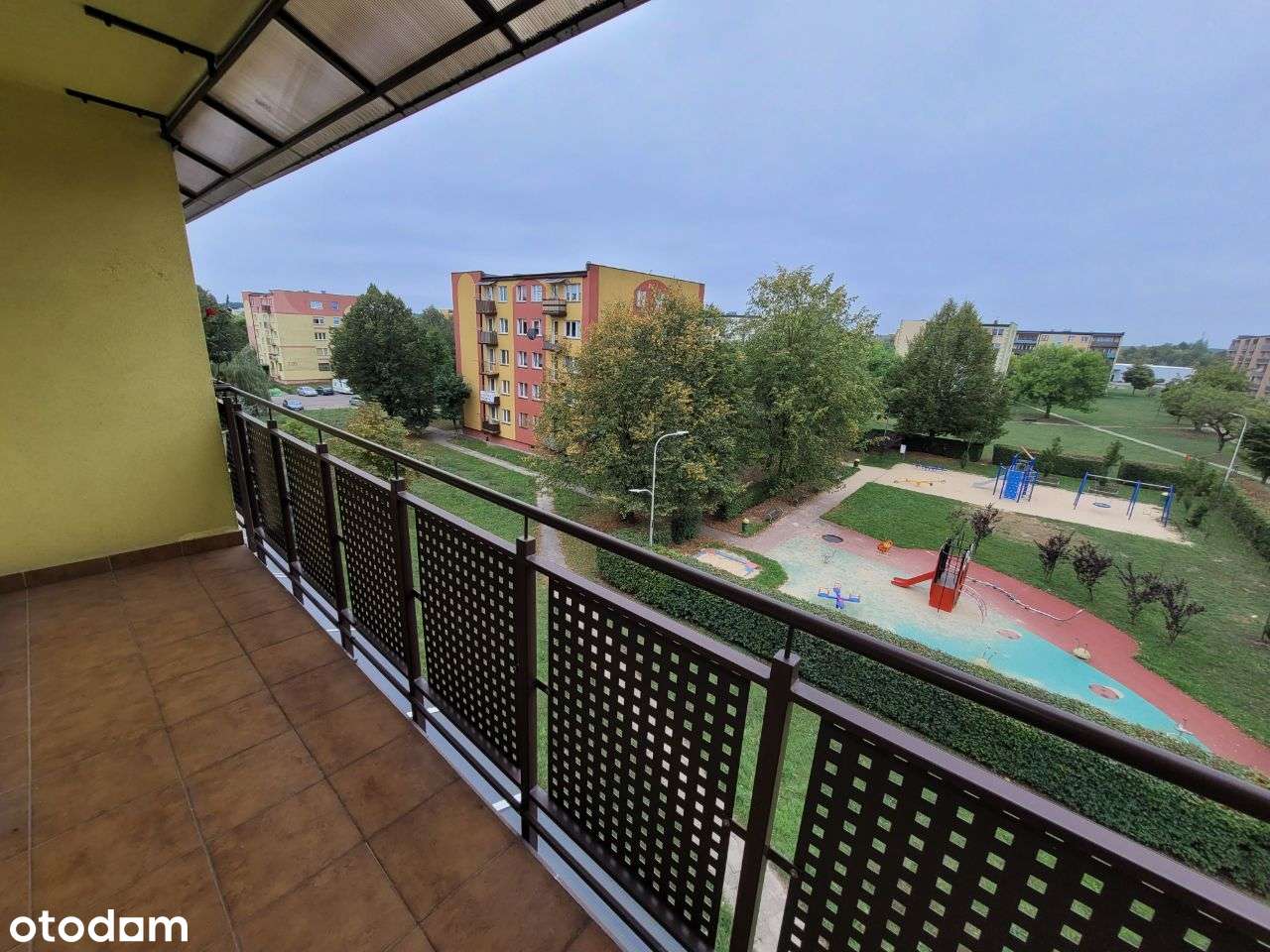 Kawalerka z dużym balkonem os. Dolnośląskie - Pełny obrazek: 2/5