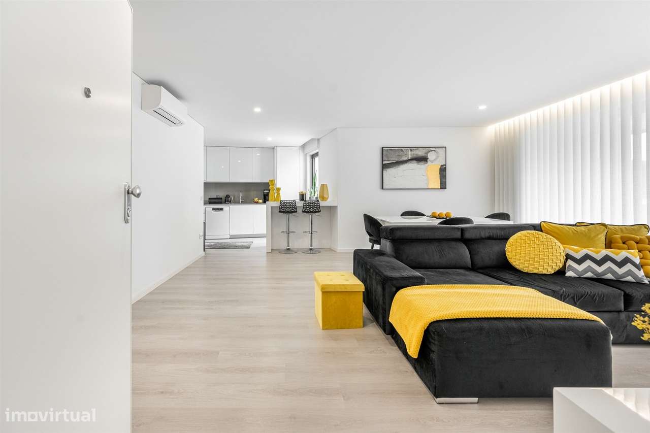 Apartamento T2, 96 m²