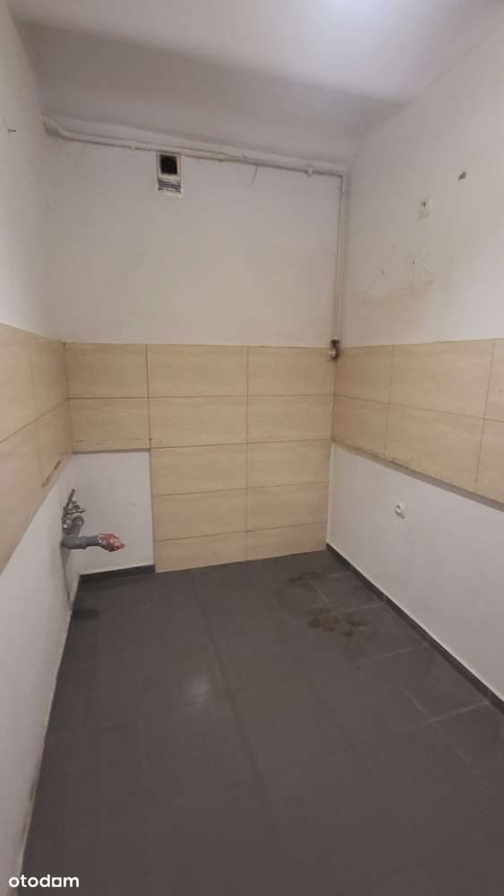 Ul Spiżowa 2 pok  balkon od podwórka blok-6