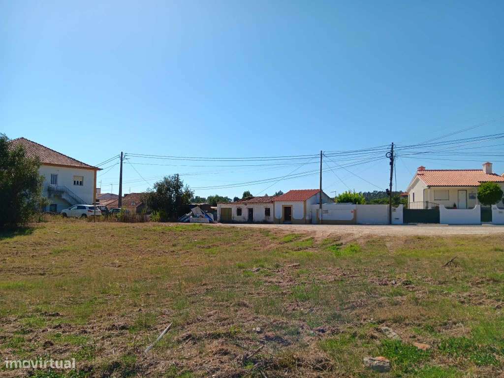 Terreno de 6.211m2, situado Roda Grande , Tomar - Grande imagem: 3/14