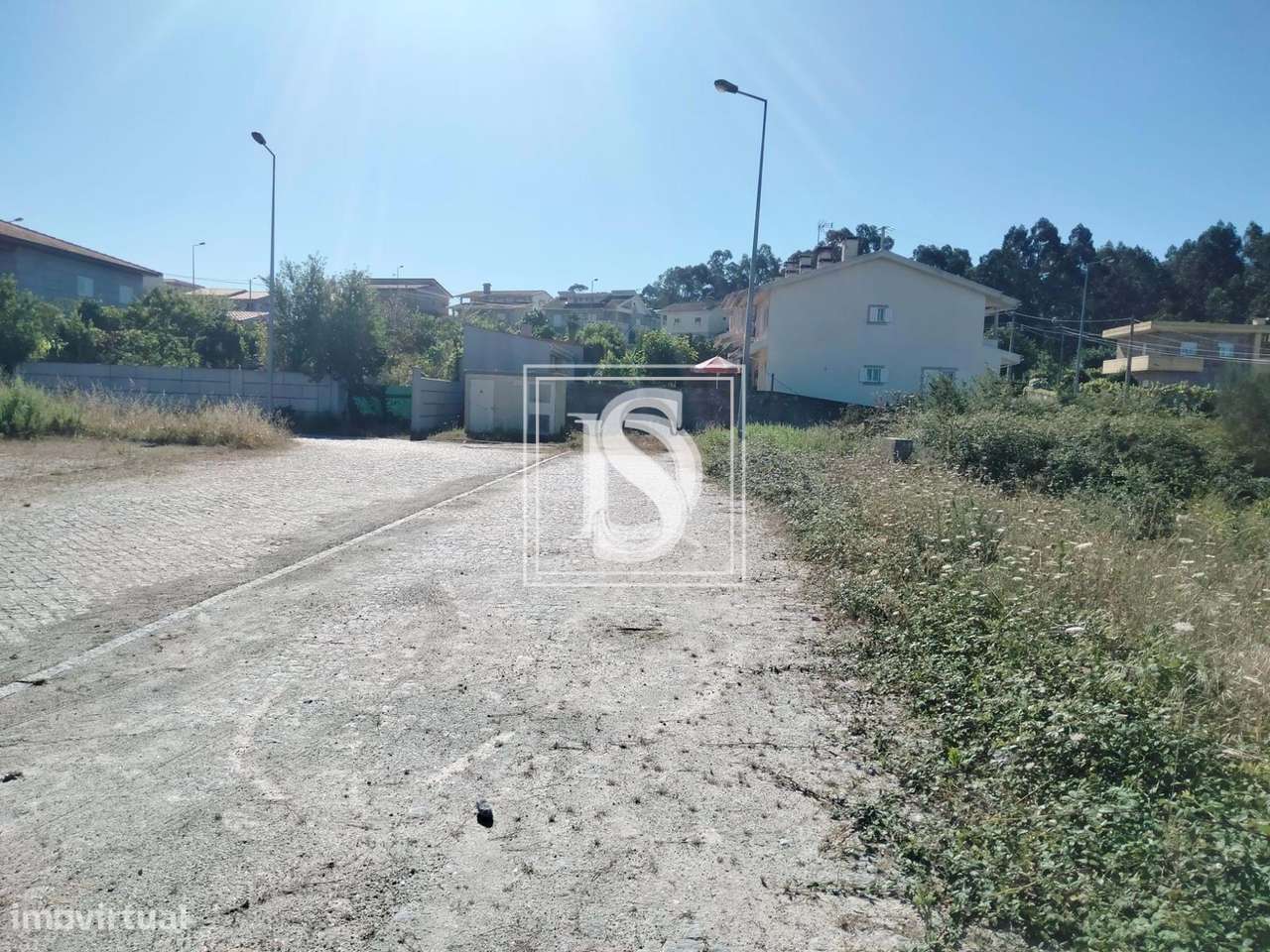 Terreno em Marco Canaveses - Grande imagem: 4/10