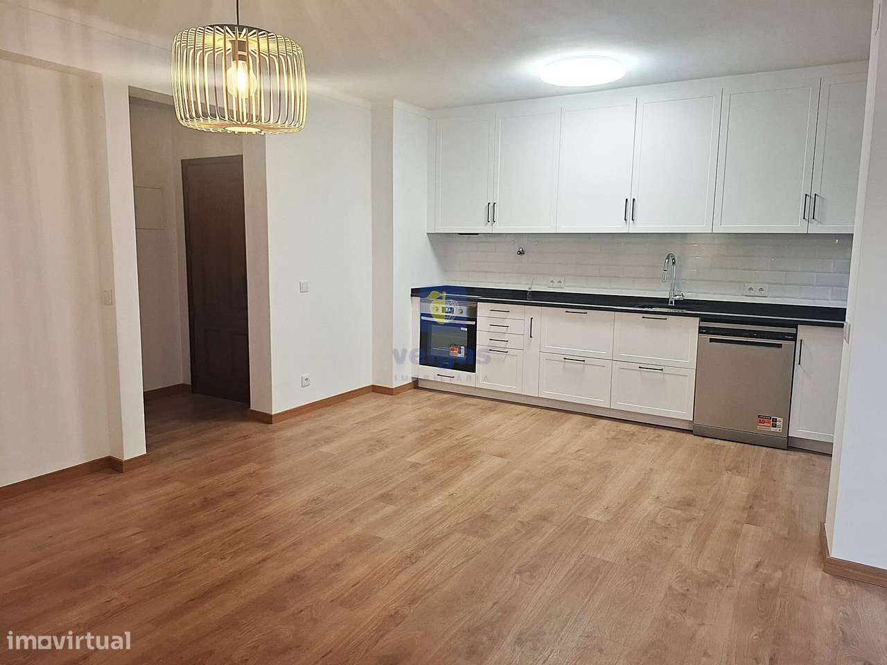 Apartamento T3 totalmente remodelado para arrendamento nas Caldas da R - Grande imagem: 5/31