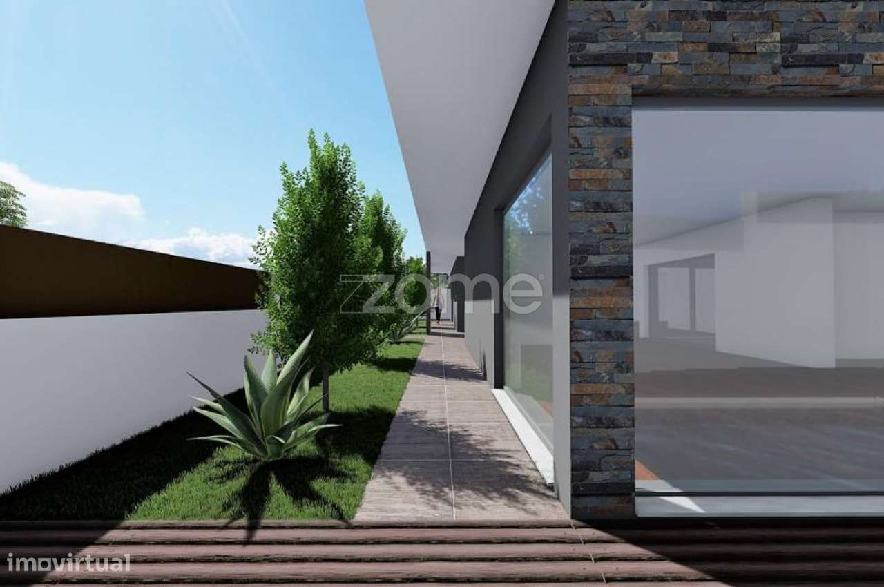 Moradia T4 Isolada - Nova – Piscina – Garagem - Grande imagem: 4/16