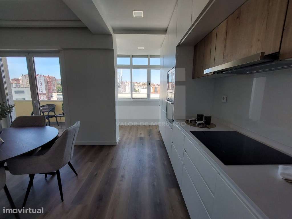 Apartamento T3 EM REMODELAÇÃO, 5º andar, Rua Engenheiro Nobre Guedes-15