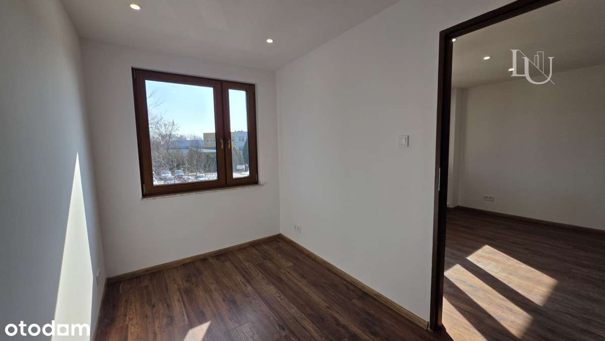 2 pokoje do wejścia, po generalnym remoncie-9