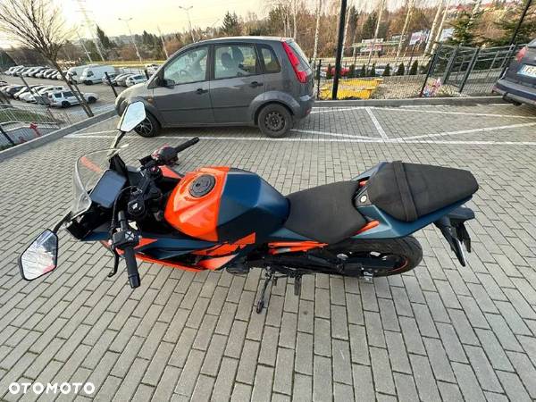 KTM RC 390 - 8